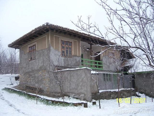 Casa di montagna con 2000 M di Sq fa del giardinaggio