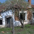 Casa in rovina in un villaggio attraente !