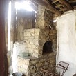 Elena vicino tradizionale di casa