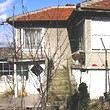 Casa a due piani in vendita vicino Elhovo