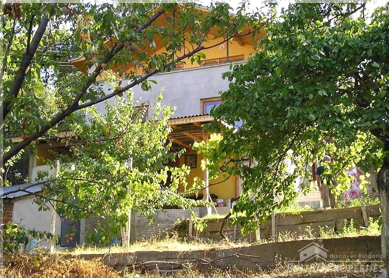 Villa in vendita vicino a Plovdiv