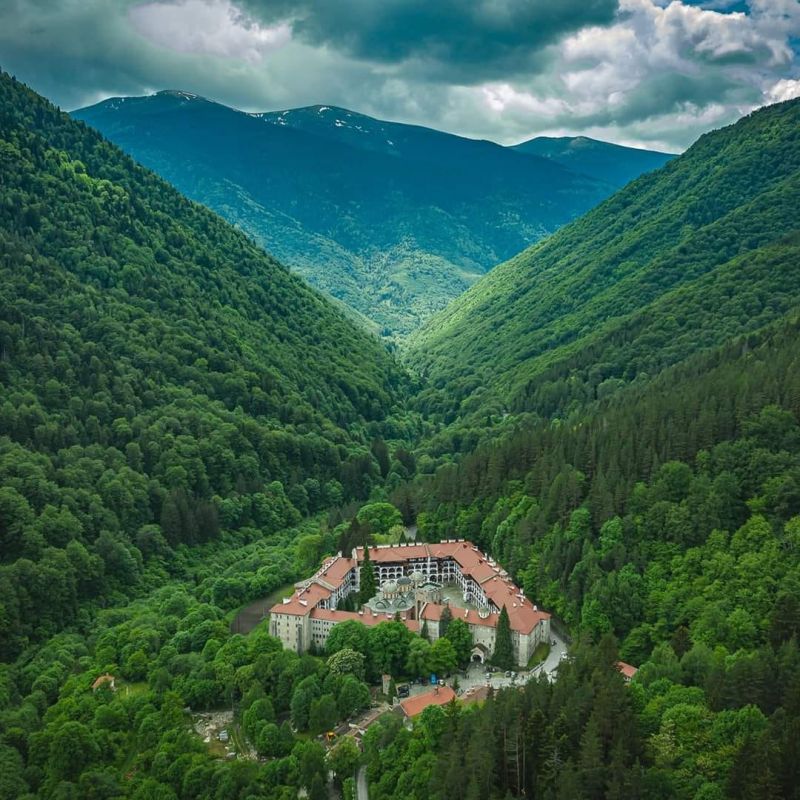 rila-monastery-Bulgaria