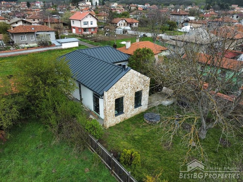 Meravigliosa casa ristrutturata in vendita vicino a Sofia