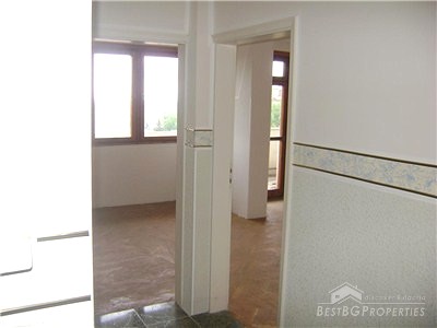 Appartamento in vendita a Hissarya