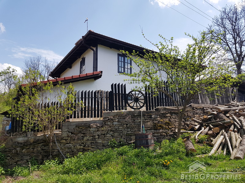Bella casa in vendita vicino a Gabrovo