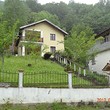 Bella casa in vendita nelle montagne vicino a Troyan