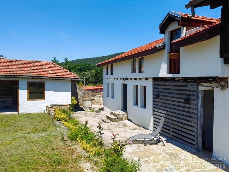 Bellissima casa ristrutturata in vendita vicino a Veliko Tarnovo