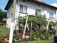 Bella casa per le vacanze in vendita vicino a Yablanitsa
