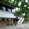 Big Residence su un lago per la vendita, la casa sul lago con grande appezzamento di terreno