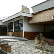 Big Residence su un lago per la vendita, la casa sul lago con grande appezzamento di terreno