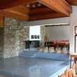 Big Residence su un lago per la vendita, la casa sul lago con grande appezzamento di terreno
