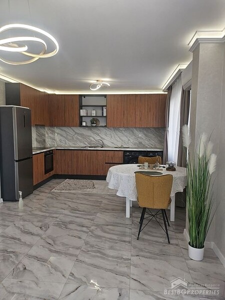 Appartamento nuovo di zecca in vendita a Plovdiv