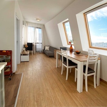 Appartamento nuovo di zecca arredato in vendita a Varna