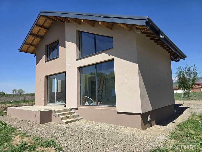 Nuova casa in vendita vicino a Sofia