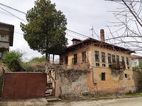 Casa antica in vendita vicino a Veliko Tarnovo