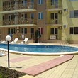 Complesso alla parte occidentale di spiaggia esposta al sole