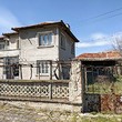 Casa di campagna in vendita vicino a Plovdiv