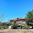 Casa di campagna in vendita vicino a Chirpan