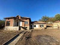 Casa di campagna in vendita vicino a Pavlikeni