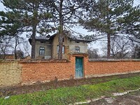 Casa di campagna in vendita vicino a Pleven