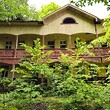 Ex hotel in vendita sulle montagne vicino a Gabrovo