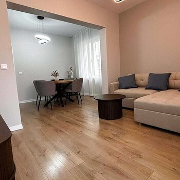 Appartamento completamente ristrutturato in vendita nel centro di Sofia
