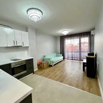 Appartamento arredato in vendita a Pomorie