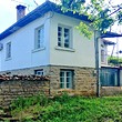 Casa arredata con vista sulle montagne in vendita vicino a Veliko Tarnovo