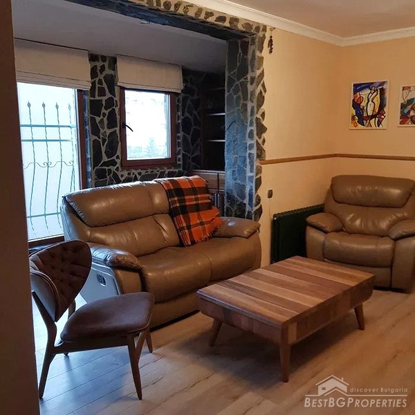 Appartamento duplex ammobiliato in vendita a Sofia