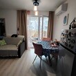 Appartamento arredato con una camera da letto in vendita sul mare