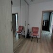 Appartamento arredato con una camera da letto in vendita sul mare