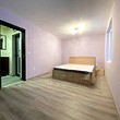 Appartamento arredato con una camera da letto con giardino d`inverno in vendita
