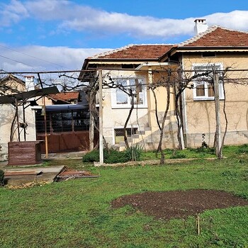 Casa in vendita vicino alla città di Stara Zagora