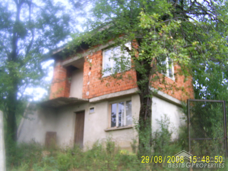 Casa in vendita nel Berkovitsa regione
