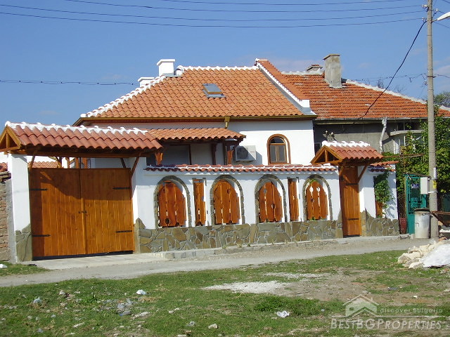 Casa in vendita a Elhovo