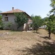 Casa in vendita in zona montuosa non lontano da Sofia