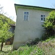 Casa in vendita in montagna vicino ad Apriltsi