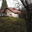 Casa in vendita in montagna vicino alla città di Troyan