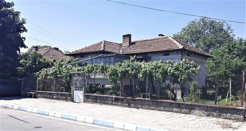 Casa in vendita nella piccola città di Borovo