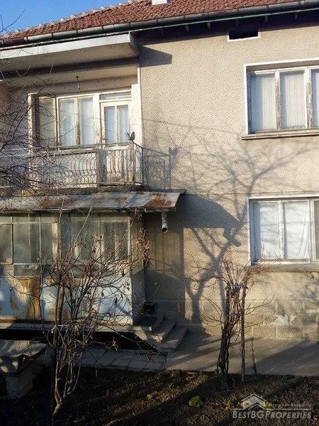 Casa in vendita nella città di Knezha