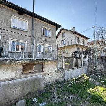 Casa in vendita nella città di Kostenets
