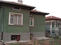 Casa in vendita nella città di Krichim