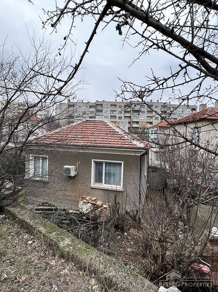 Casa in vendita nella città di Topolovgrad