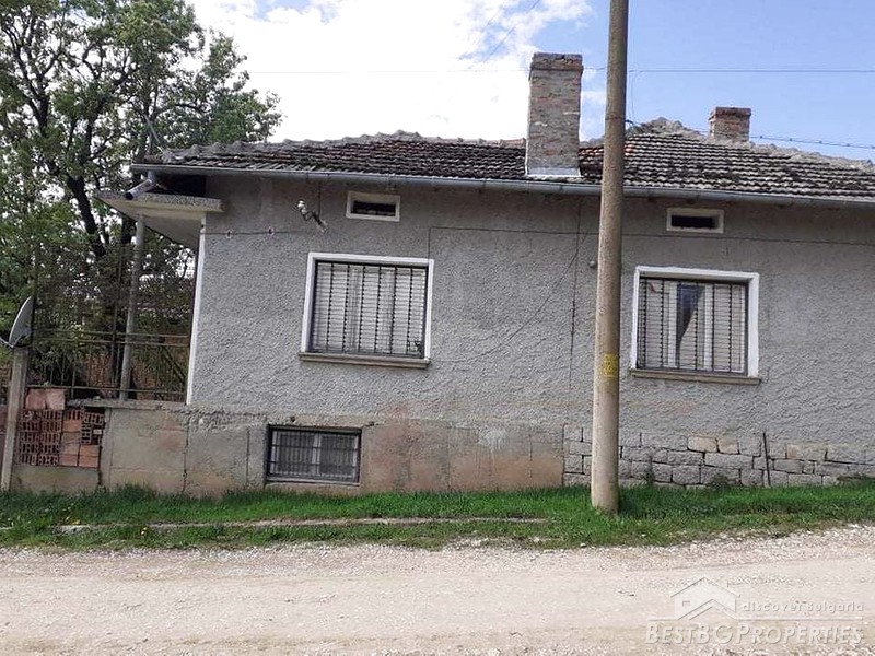 Casa in vendita nel comune di Ugarchin