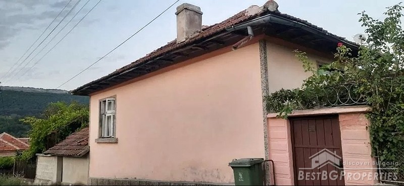 Casa in vendita vicino a Dalgopol