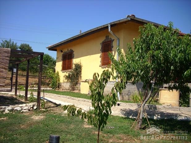 Casa in vendita vicino Ivaylovgrad