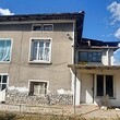 Casa in vendita vicino a Karlovo