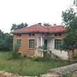 Casa in vendita vicino a Karlovo
