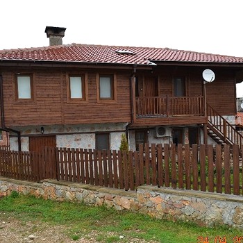 Case in Malko Tarnovo