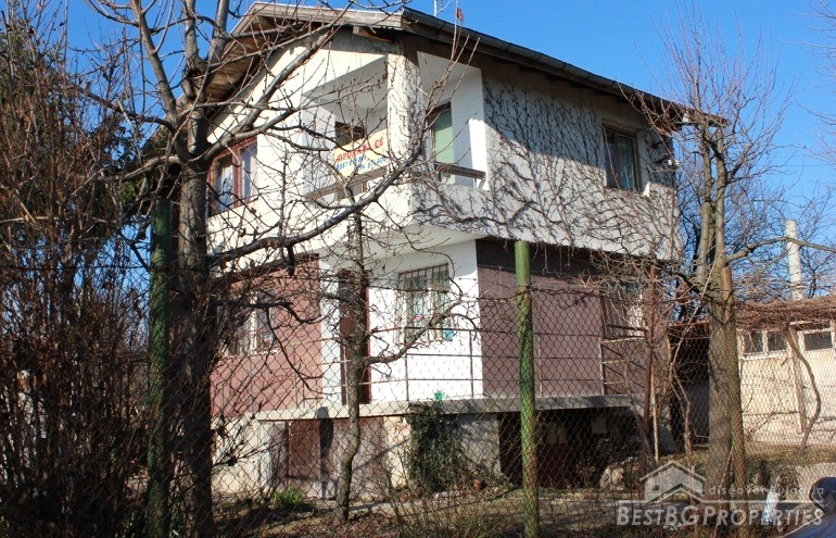 Casa in vendita nei pressi di Novi Pazar